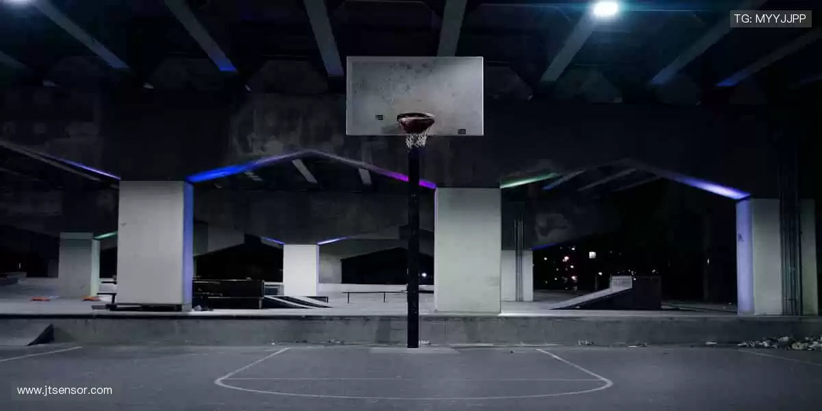 📡一键开启沉浸体验，直播让你置身于欢呼的海洋！